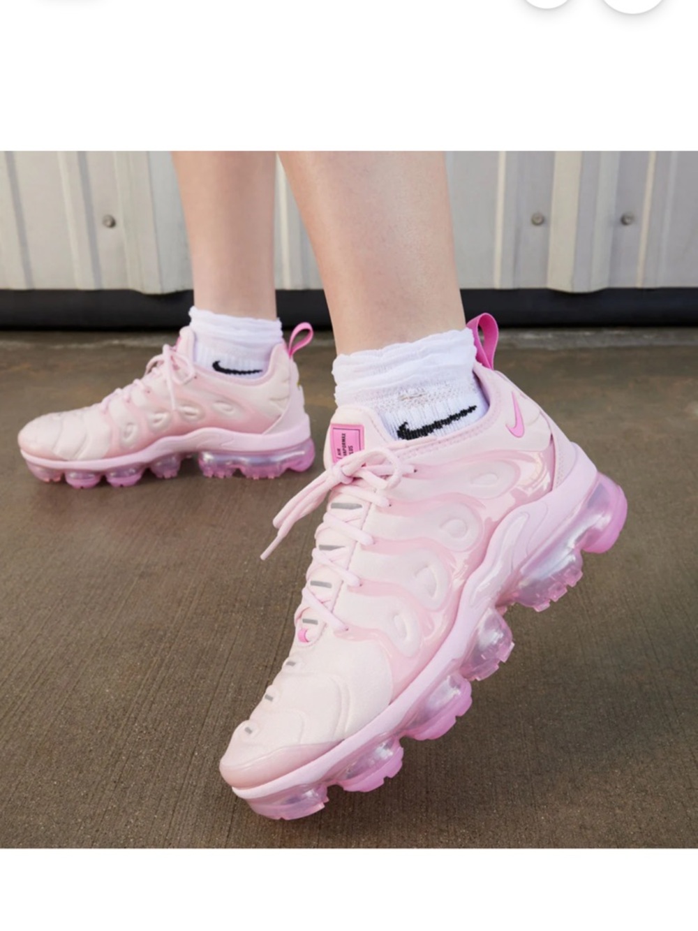Nike Women’s Vapor Max Air-Style Vaporized Cushion Sneakers